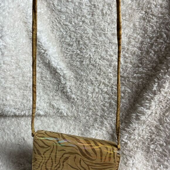 J Renée gold fabric 3D effect zebra print shoulder bag - Picture 3 of 9